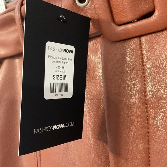 Fashionnova Blondie Belted Faux eather Pants - Chestnut Medium new with tags - Picture 5 of 12